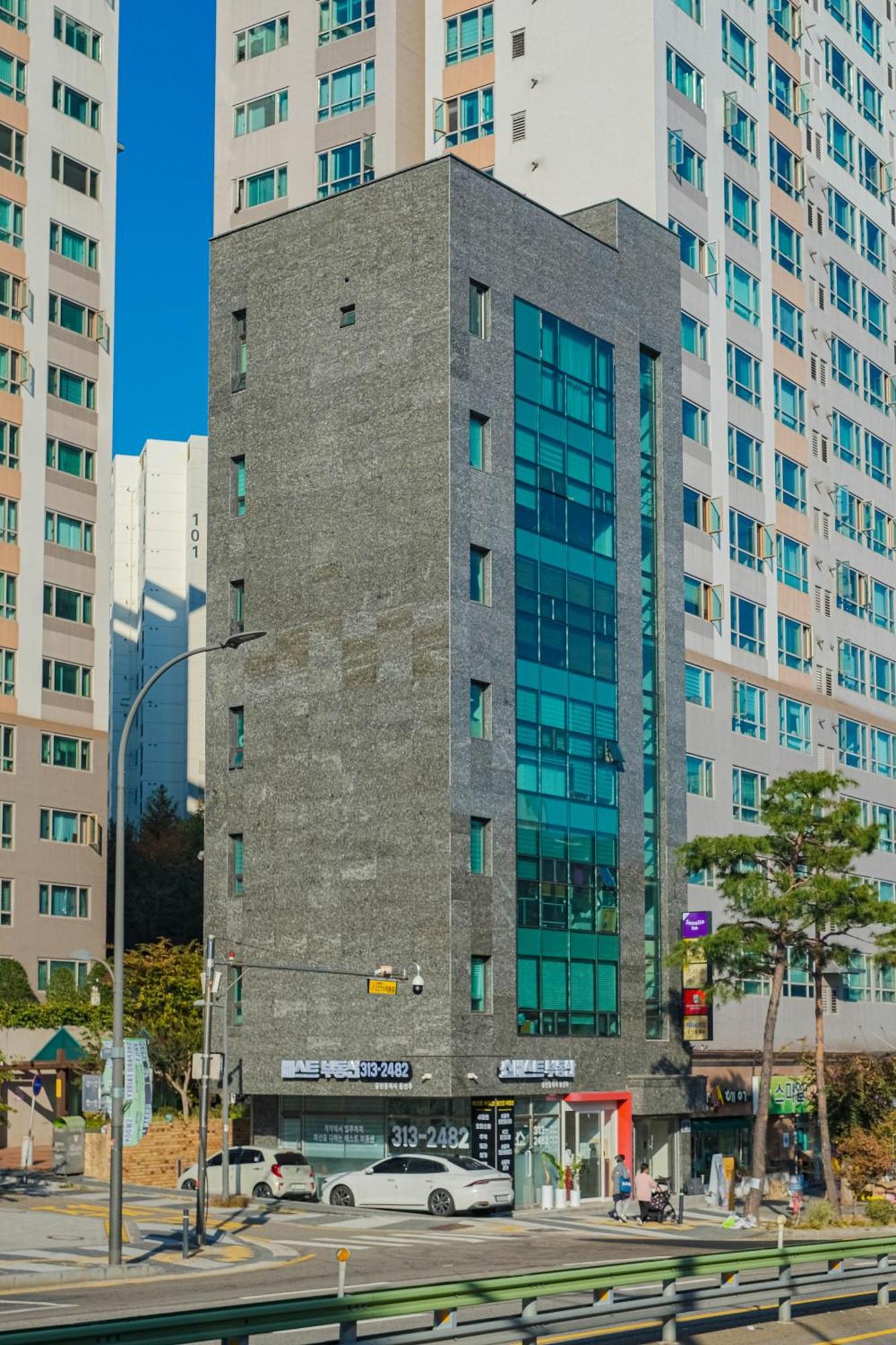 Seoullo Apartment Seoul