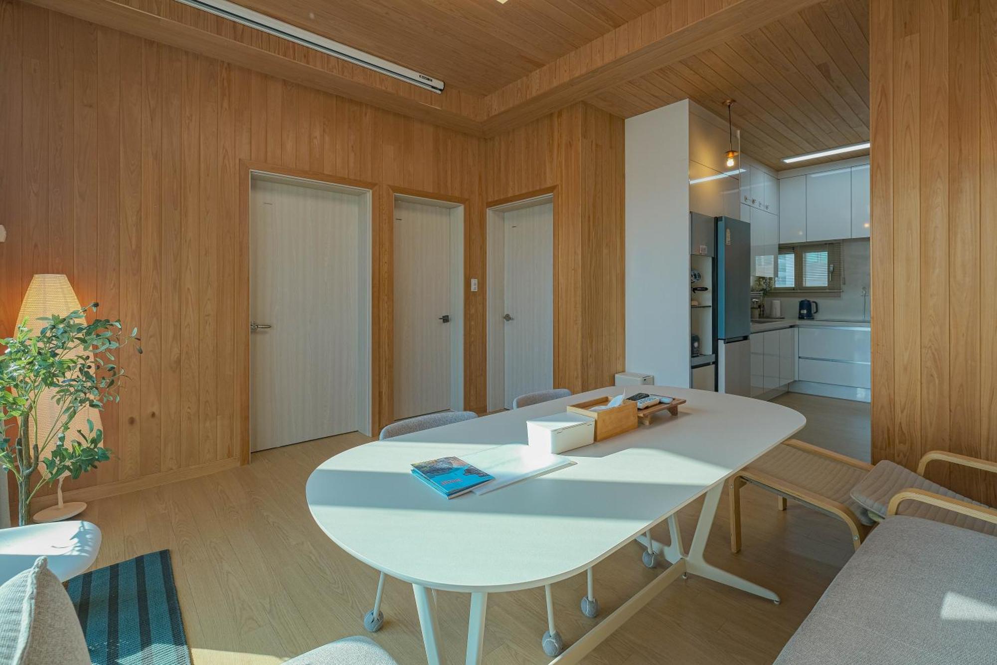 Seoullo Apartment Seoul