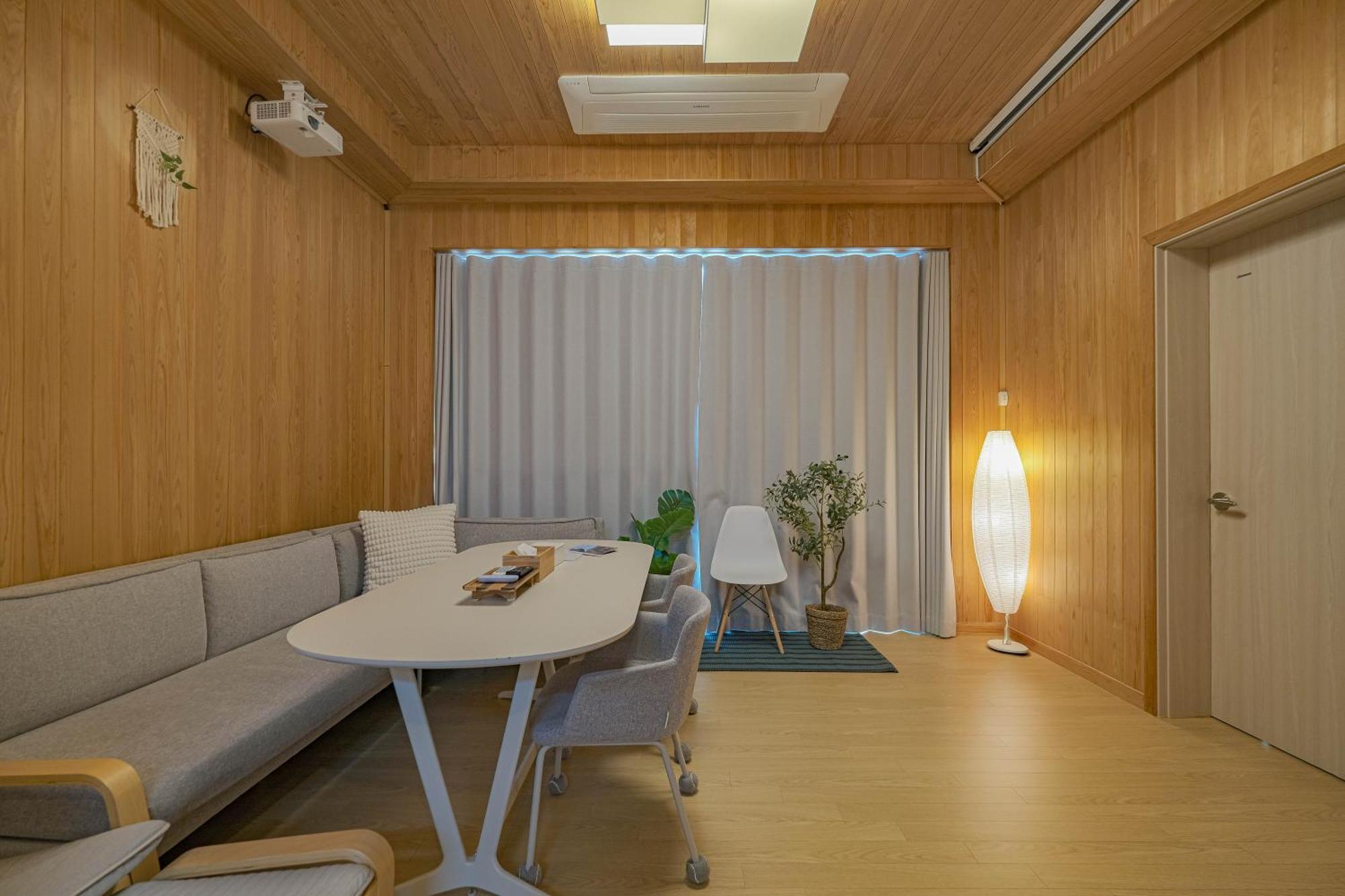 Seoullo Apartment